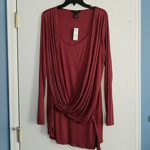 Tunic Drape front Top, NWT